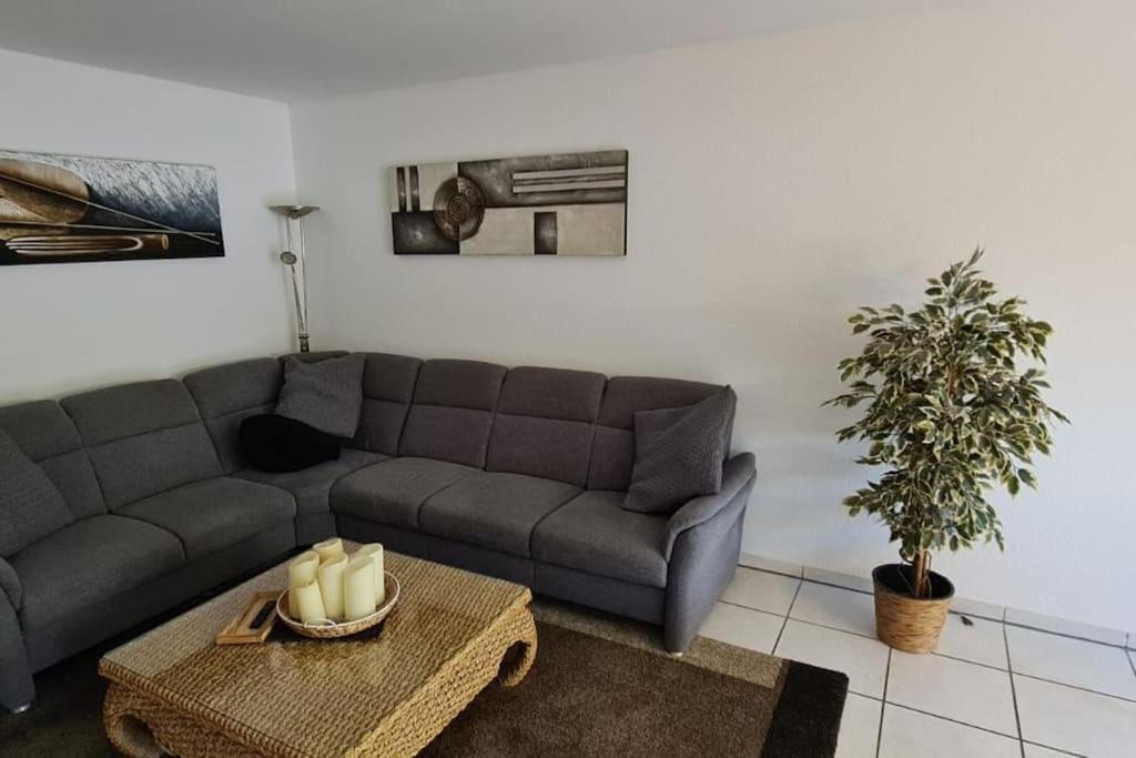 Zentrale Messe/Ferien Whg Mit Garten & Parkplatz Ratingen Ngoại thất bức ảnh