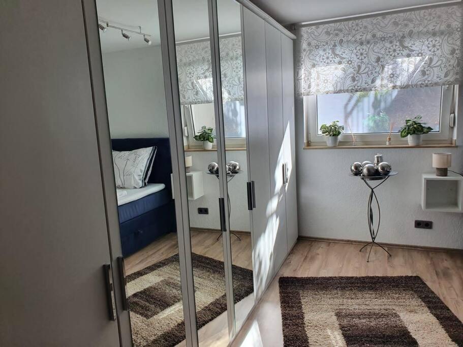 Zentrale Messe/Ferien Whg Mit Garten & Parkplatz Ratingen Ngoại thất bức ảnh